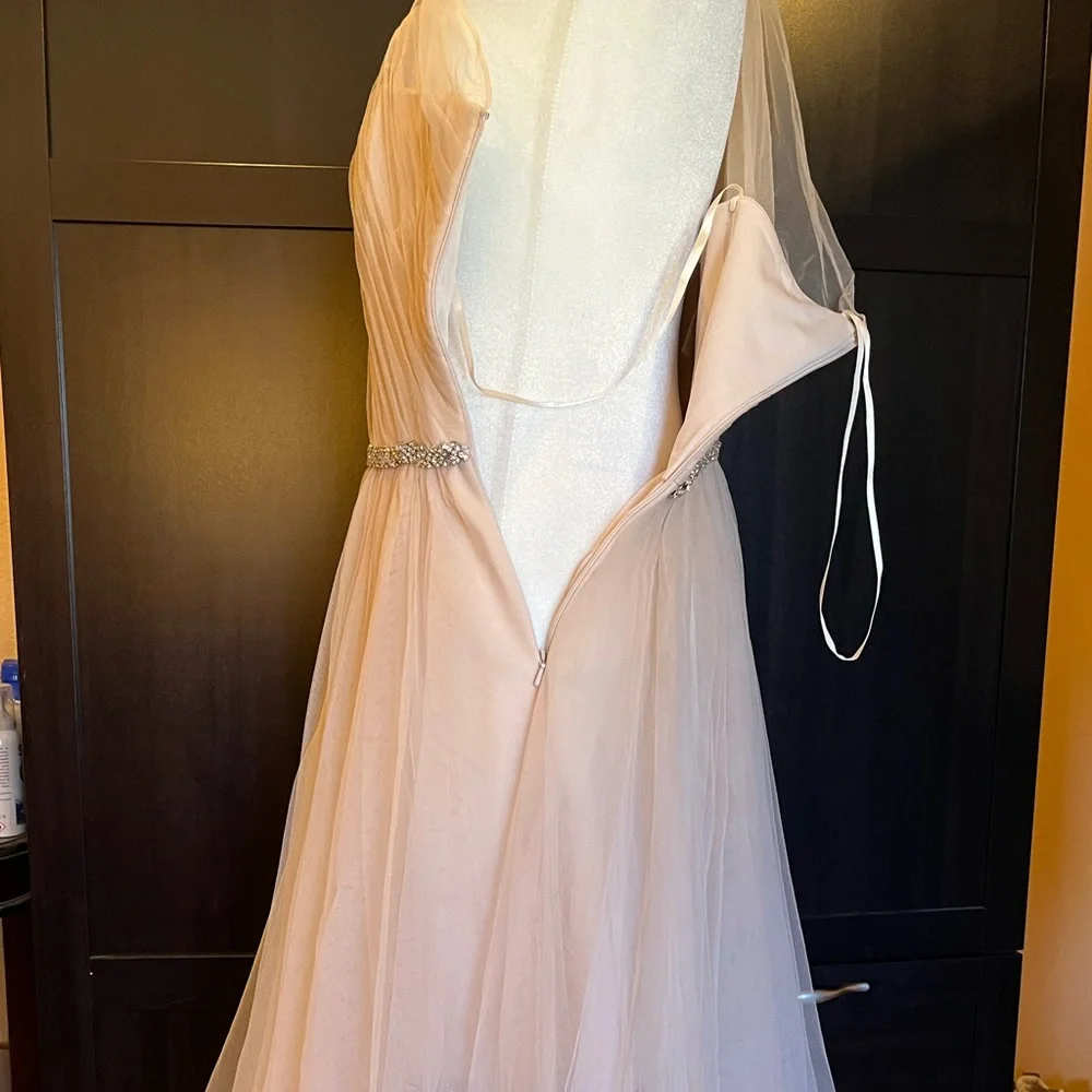Mark Zunino one-shoulder dress, draped tulle w/ crystal waist & strap. Prom. 13 - Picture 13 of 16